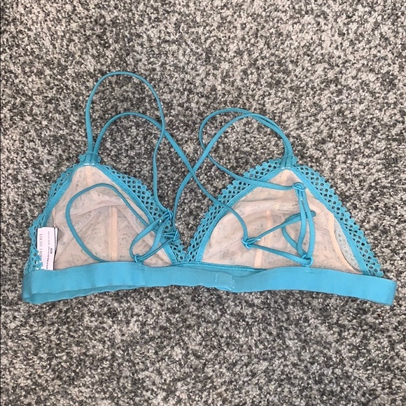 Victoria’s Secret bralette - Picture 2 of 2